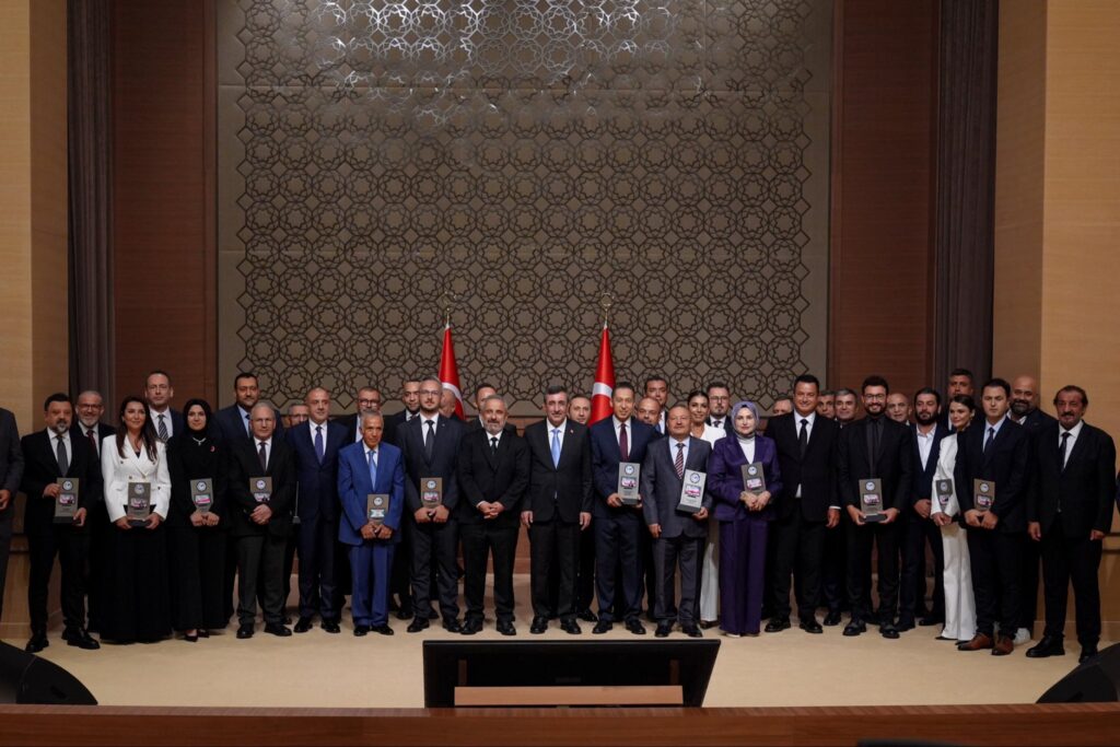 11. Anadolu Medya Ödülleri sahiplerini buldu